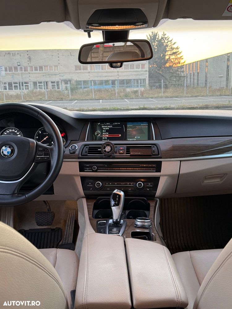 BMW Seria 5 520d xDrive AT - 9
