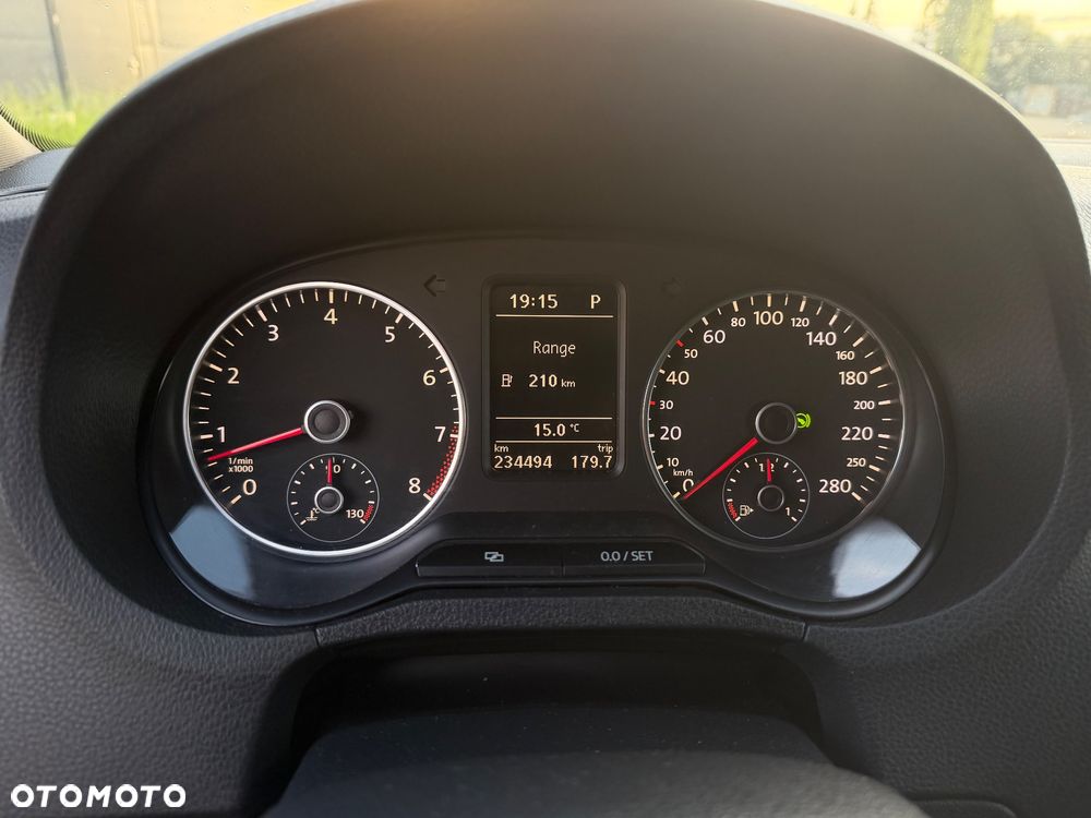 Volkswagen Polo - 12