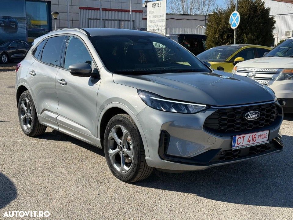 Ford Kuga 1.5 EcoBoost A8 FWD ST-Line - 4