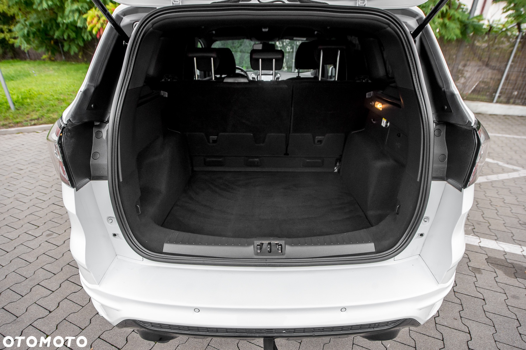 Ford Kuga 2.0 TDCi AWD ST-Line - 37