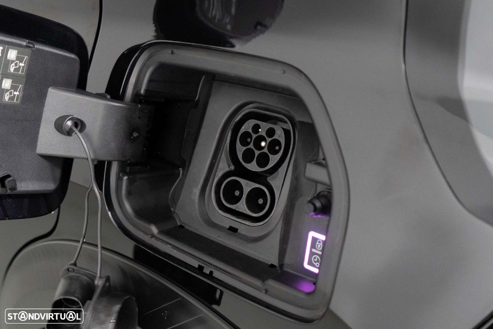 Citroën e-C3 44 kWh Autonomia Conforto Max - 17