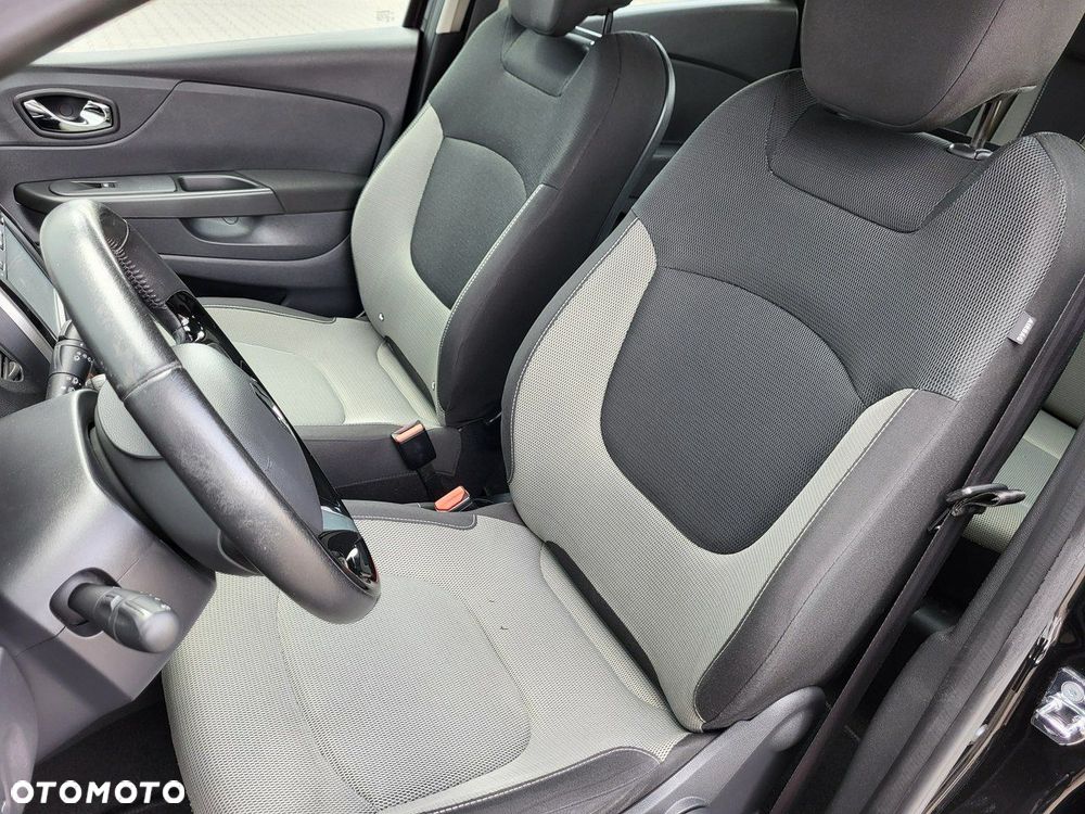 Renault Captur - 21