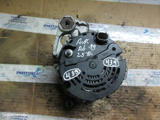 Alternador 059903015G AUDI A6 4B AVANT 1999 2.5TDI 150CV 5P AZUL AUDI A4 (8D) PHASE 2 1999 2.5TDI V6 24V 4X4 150CV 4P PRETO VALEO - 1