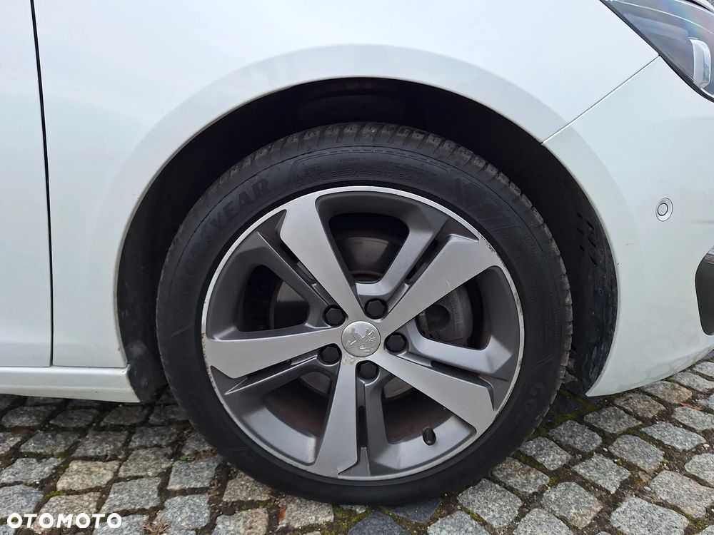 Peugeot 308 BlueHDi 150 Stop & Start Allure - 21