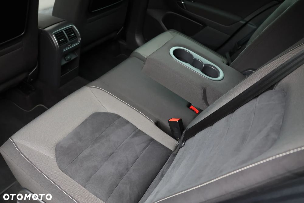 Volkswagen Golf Sportsvan 1.4 TSI (BlueMotion Technology) DSG Highline - 18