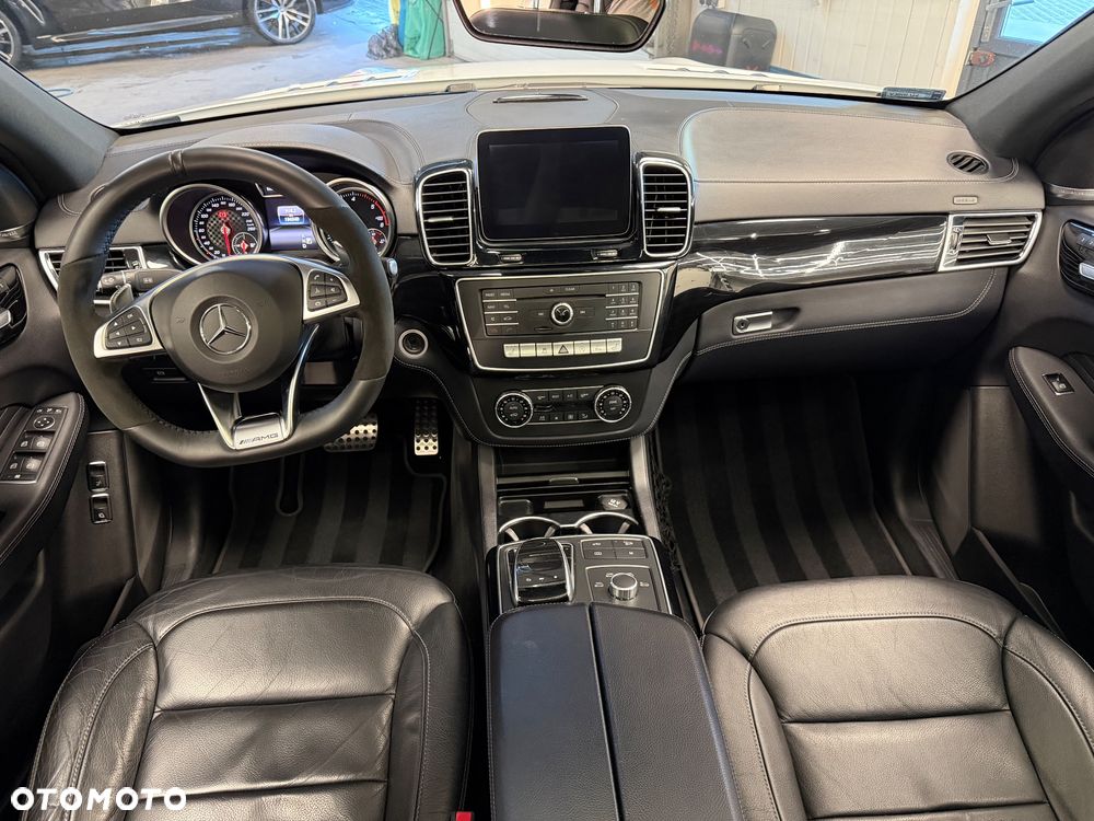 Mercedes-Benz GLE 350 d 4-Matic - 12