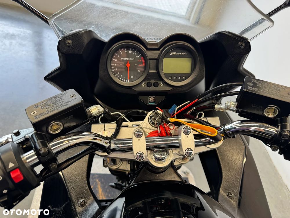 Suzuki Bandit - 31