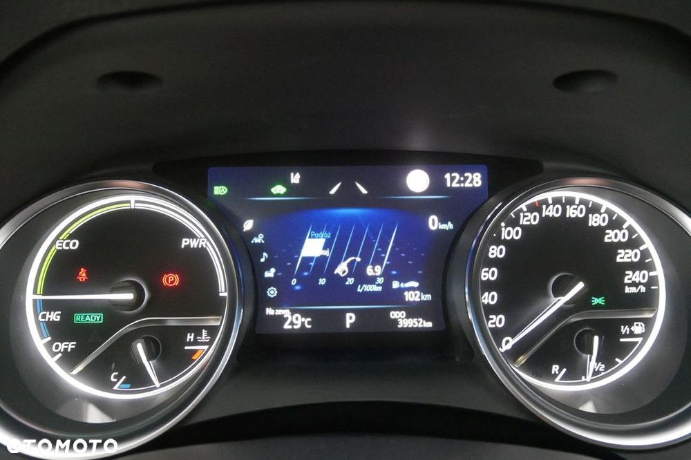 Toyota Camry 2.5 Hybrid Comfort CVT - 9