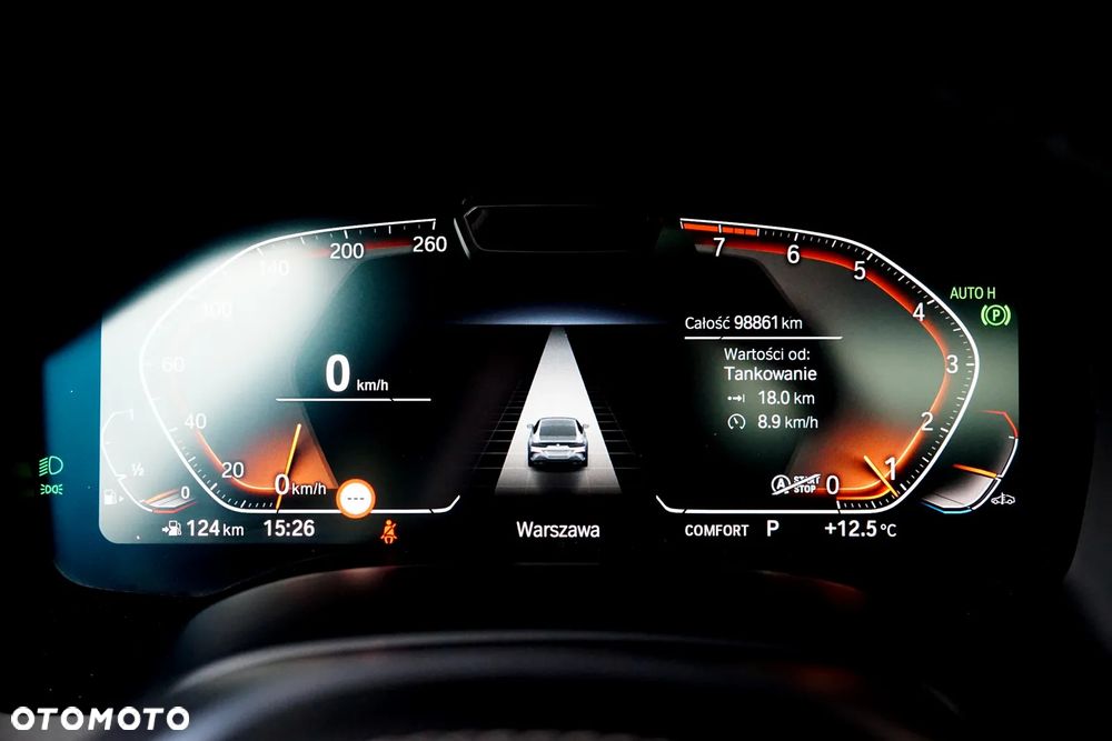 BMW Seria 8 840i Gran Coupe xDrive - 33