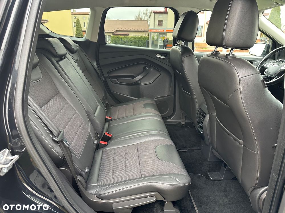 Ford Kuga 2.0 TDCi 4x4 Titanium - 16