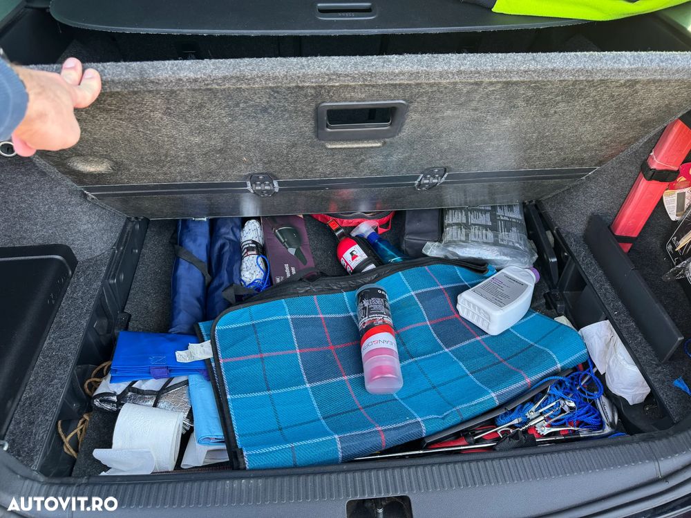 Skoda Octavia 2.0 TDI DSG 4X4 RS - 16