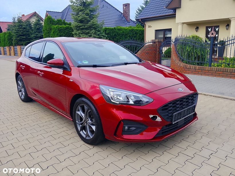 Ford Focus 1.5 EcoBoost STart-Stopp-System ST-LINE - 1