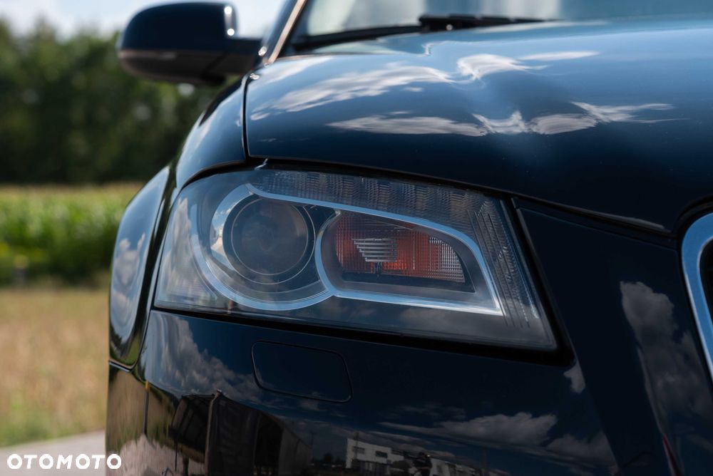 Audi A3 Sportback 2010 photo 4