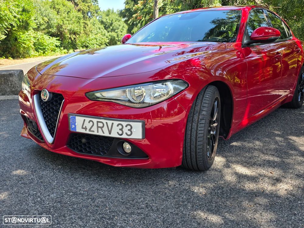 Alfa Romeo Giulia 2.2 D Super - 11