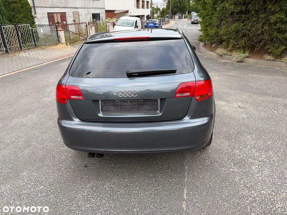 Audi A3 Sportback 2.0 TDI Ambition - 8