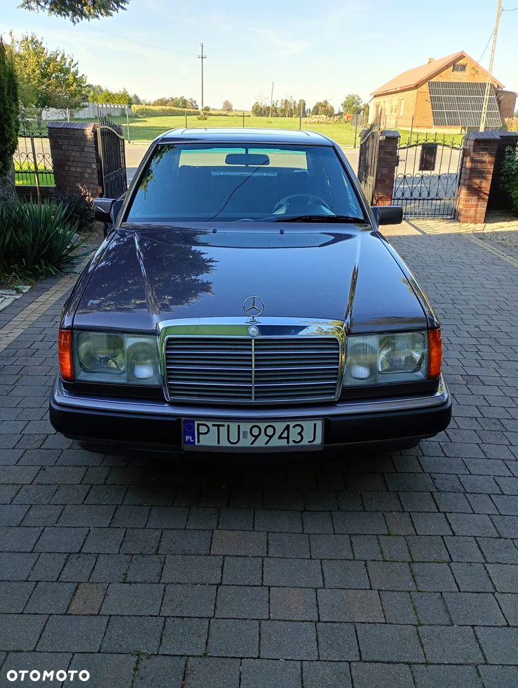 Mercedes-Benz W124 (1984-1993) - 14