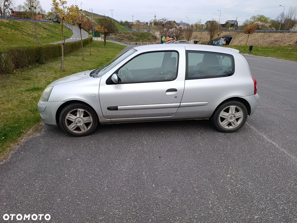 Renault Clio - 3