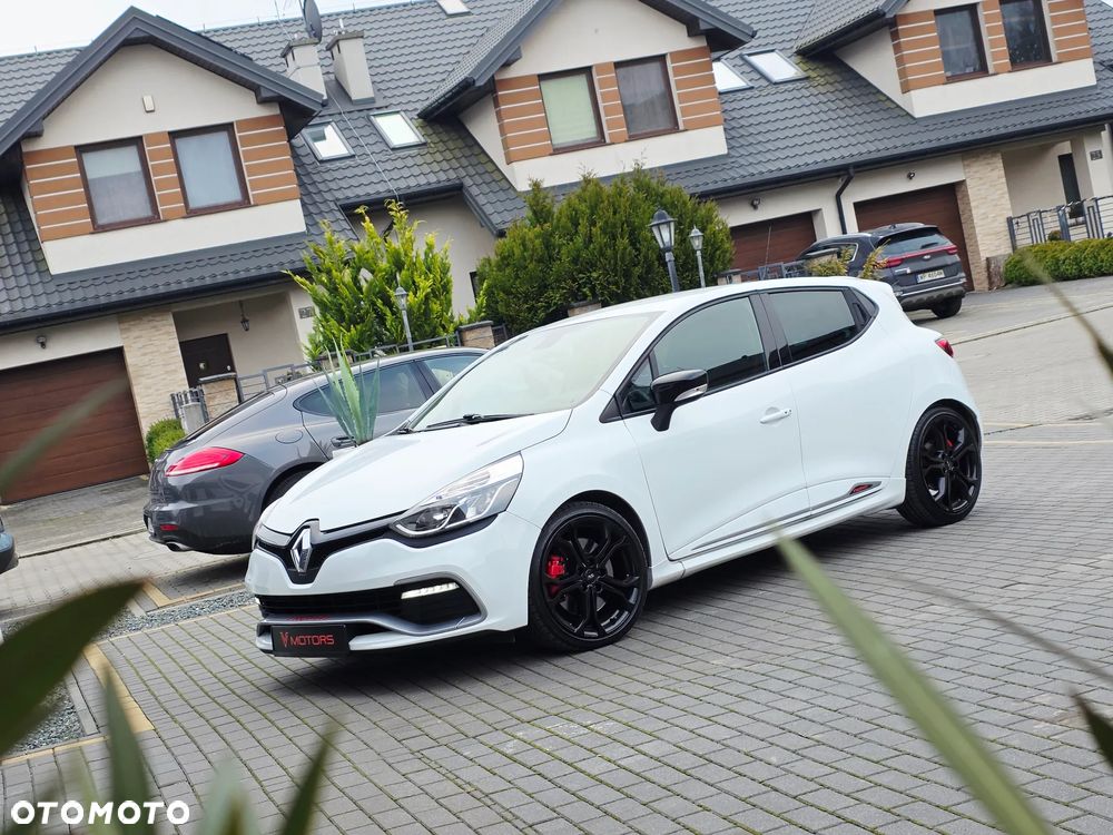 Renault Clio TCe 220 EDC R.S Trophy - 38