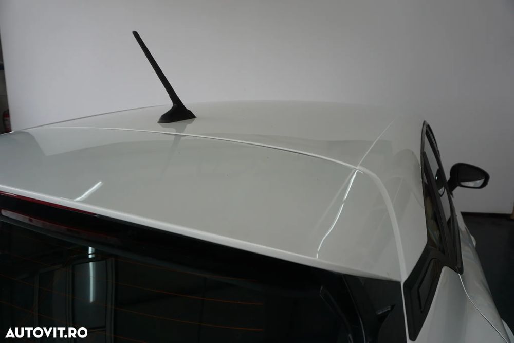 Renault Captur TCe 140 FAP Zen - 24