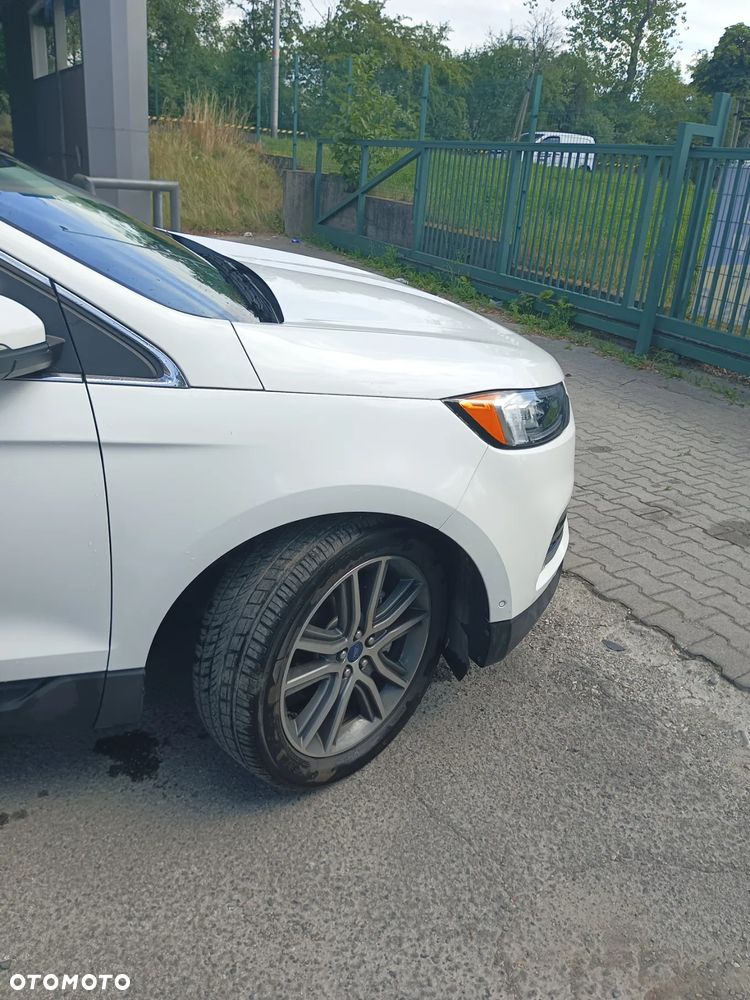 Ford Edge - 23