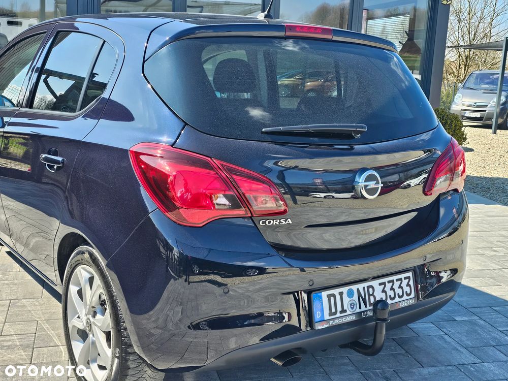 Opel Corsa 1.4 16V Cosmo - 34