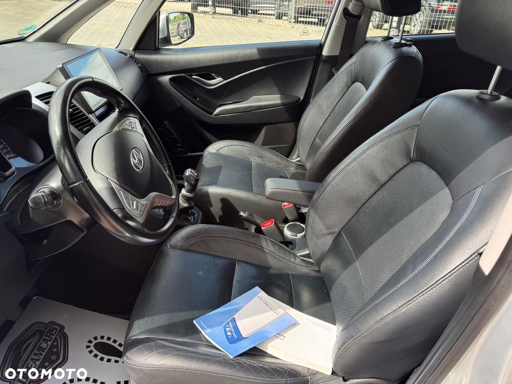 Hyundai ix20 - 33