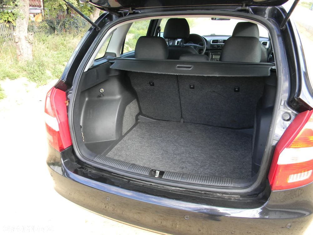 Skoda Fabia - 10