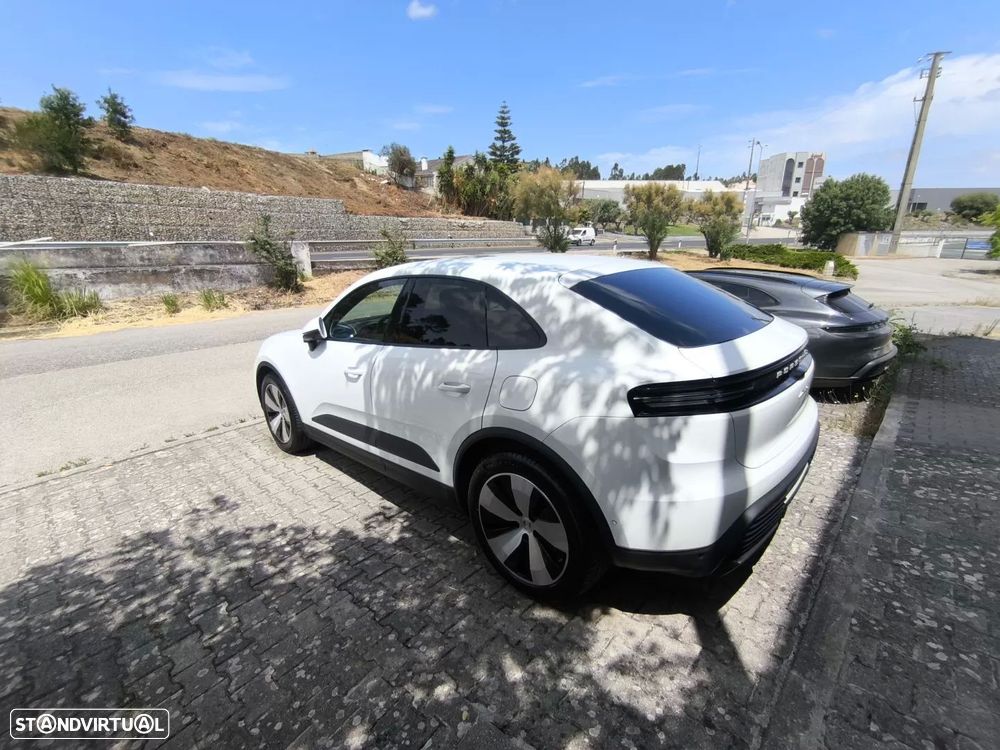 Porsche Macan Electric - 6