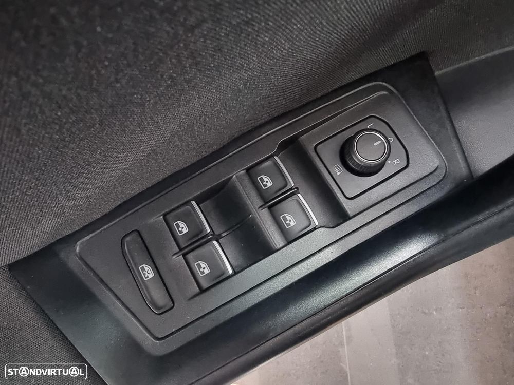 VW T-Roc 1.0 TSI Style - 18