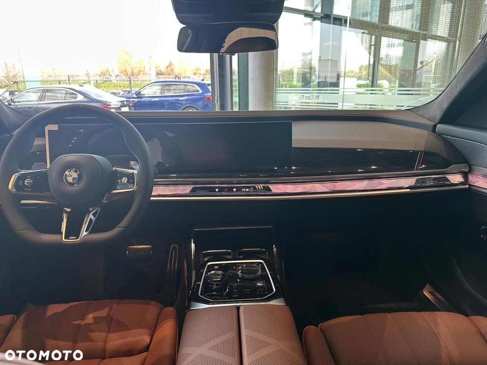 BMW Seria 7 - 15