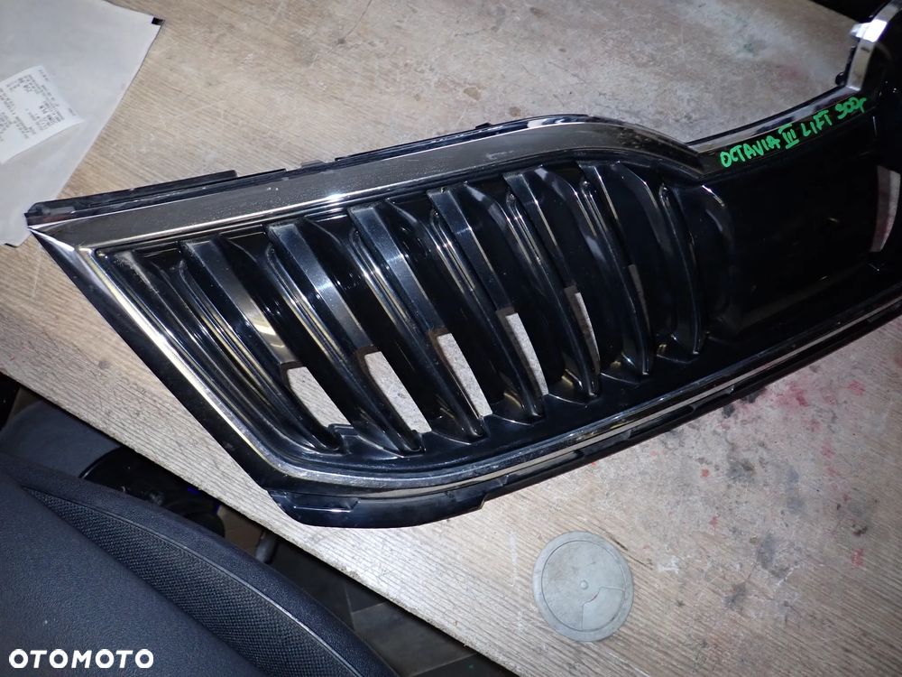 SKODA OCTAVIA III LIFT GRILL ATRAPA - 3