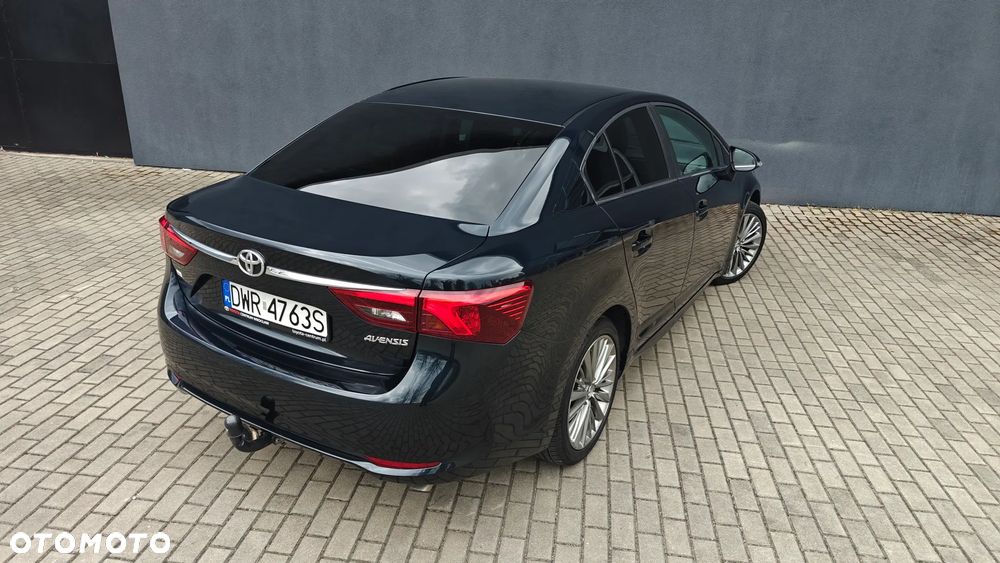 Toyota Avensis 2.0 D-4D Prestige - 19