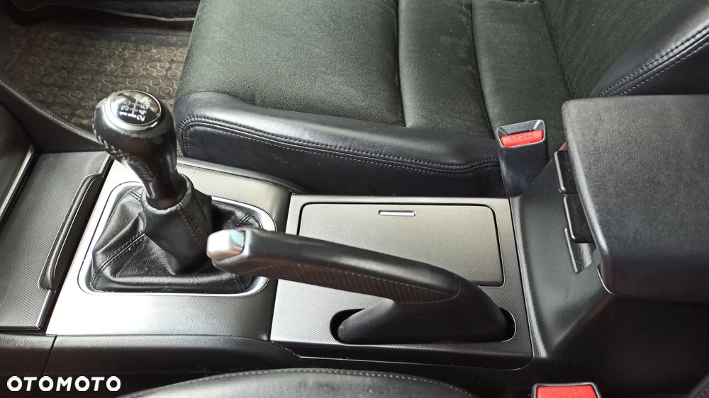 Honda Accord 2.2i-CTDi Executive - 8