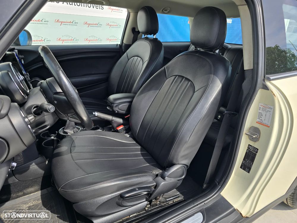 MINI 3 Portas One D - 19