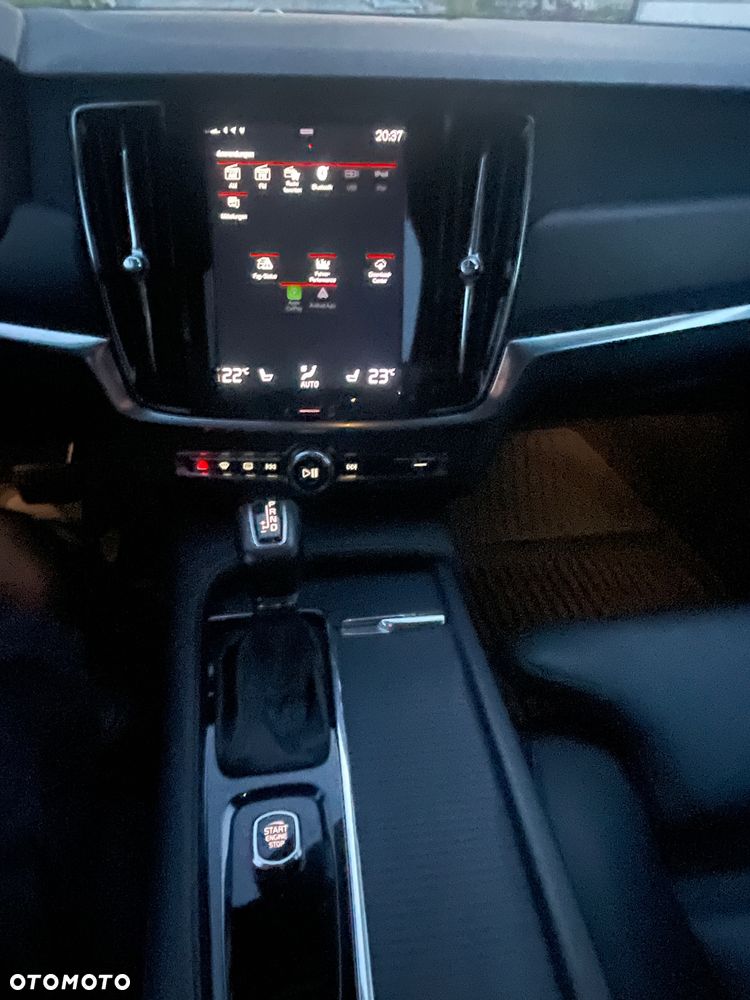 Volvo V90 Cross Country D5 AWD Geartronic Pro - 17