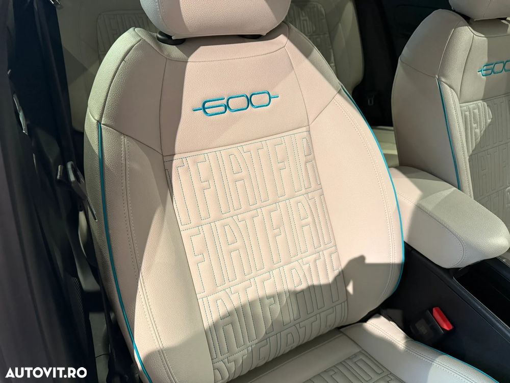 Fiat 600 HYBRID 100 kW 125 Jahre Edition - 33