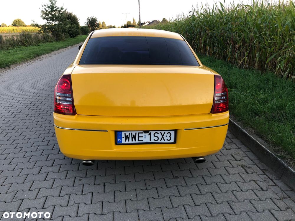 Chrysler 300C - 7