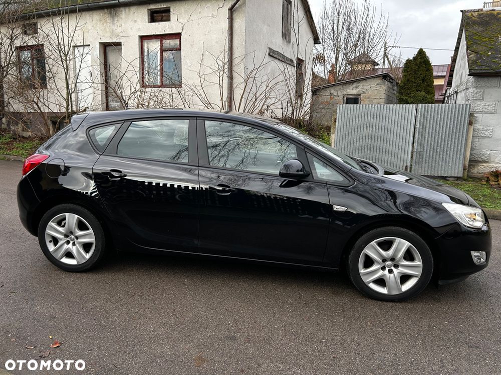 Opel Astra 1.4 Turbo Edition - 8