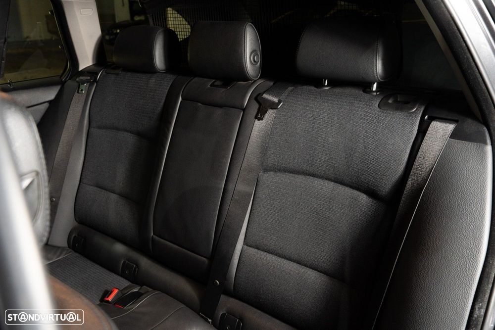 BMW 520 d Line Luxury - 32