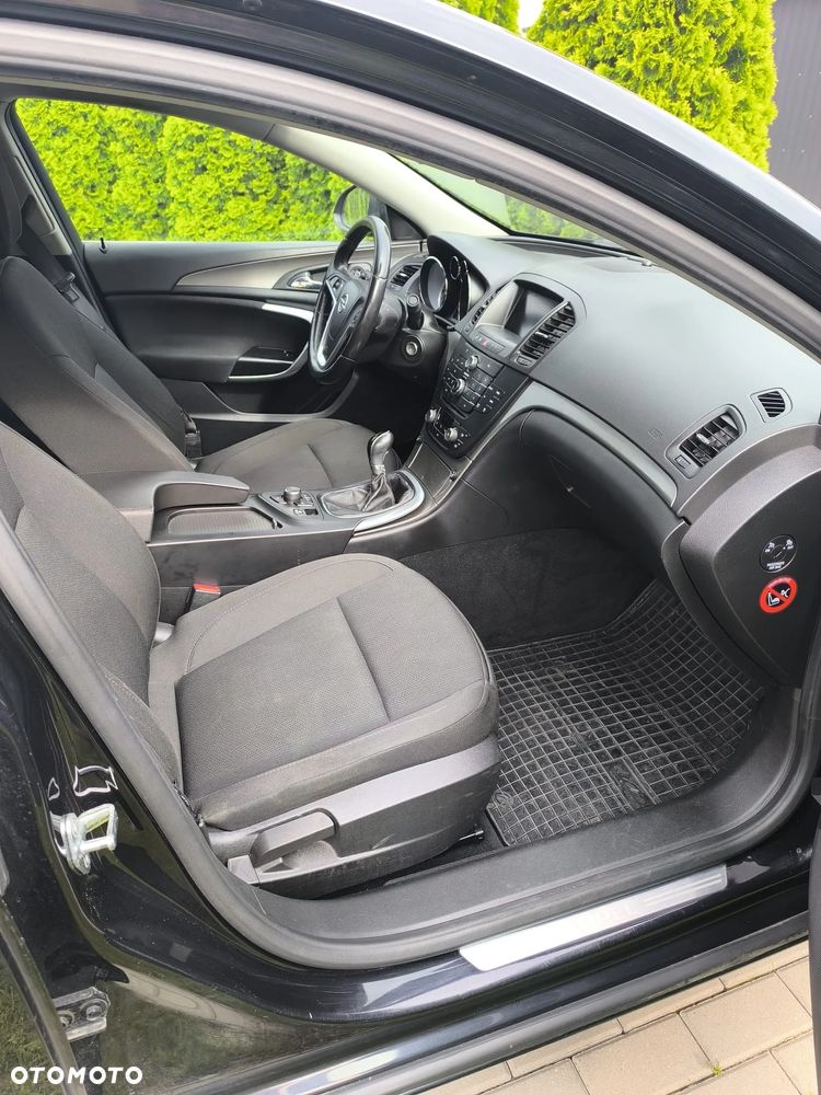 Opel Insignia 1.8 - 4