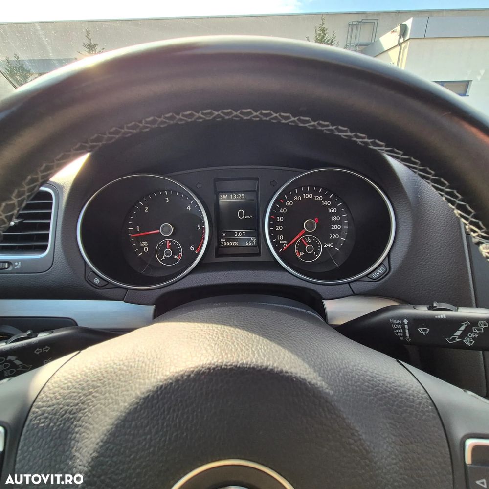 Volkswagen Golf 1.6 TDI DPF Team - 16