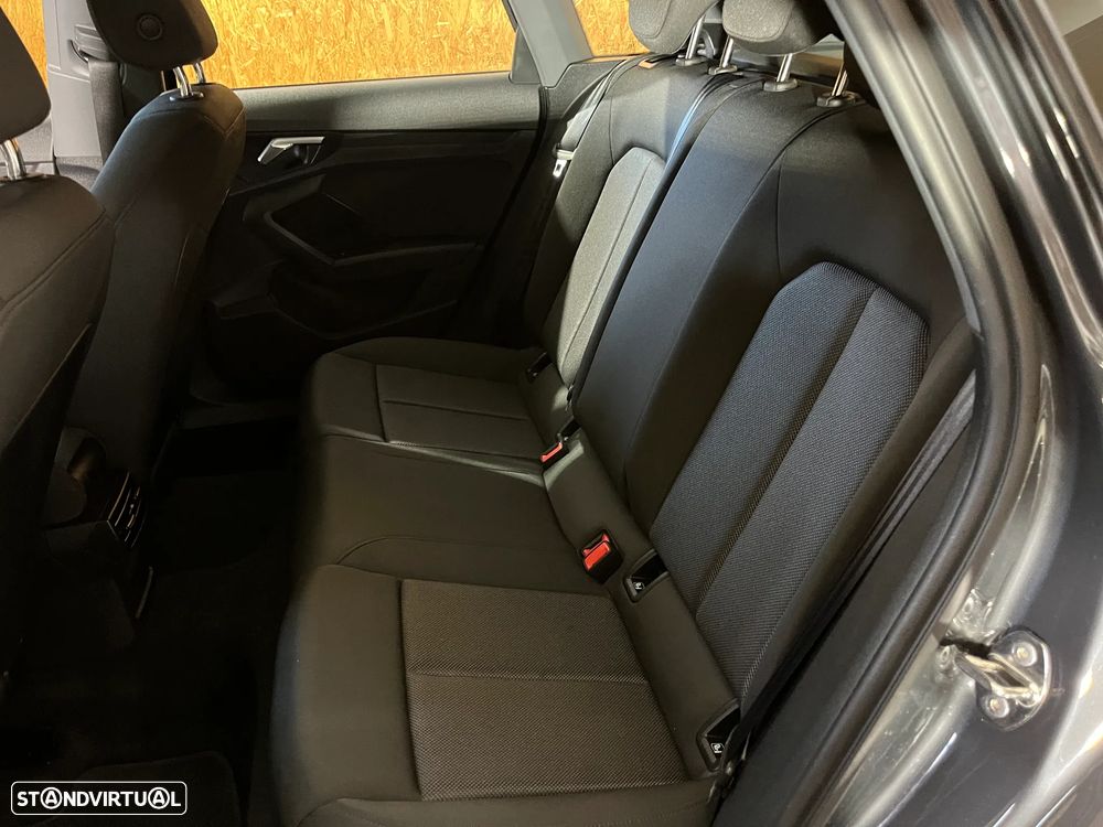 Audi A3 Sportback 30 TDI - 12