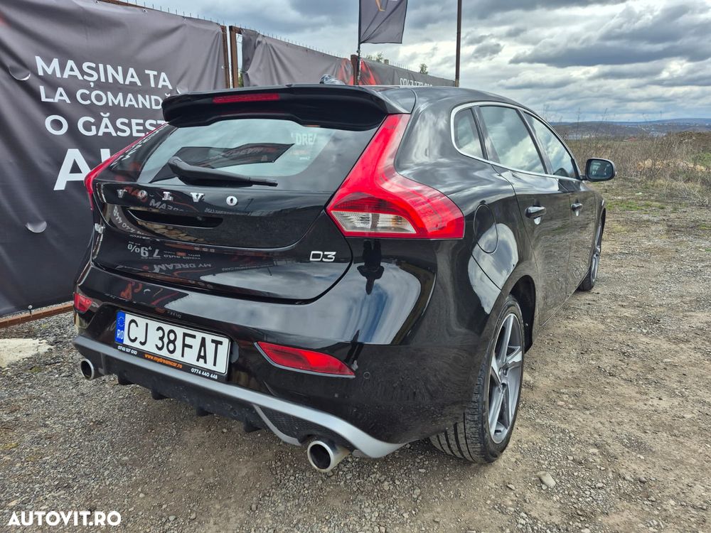 Volvo V40 D3 - 10