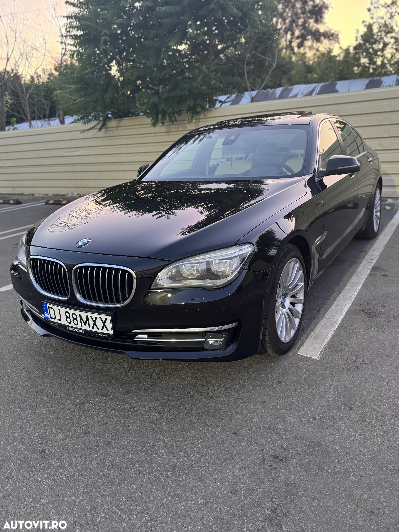 BMW Seria 7 740d - 22