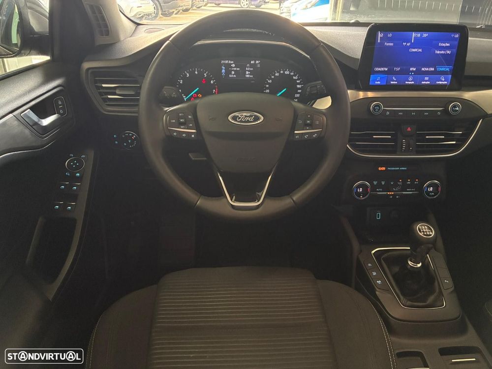 Ford Focus 1.0 EcoBoost Titanium - 32