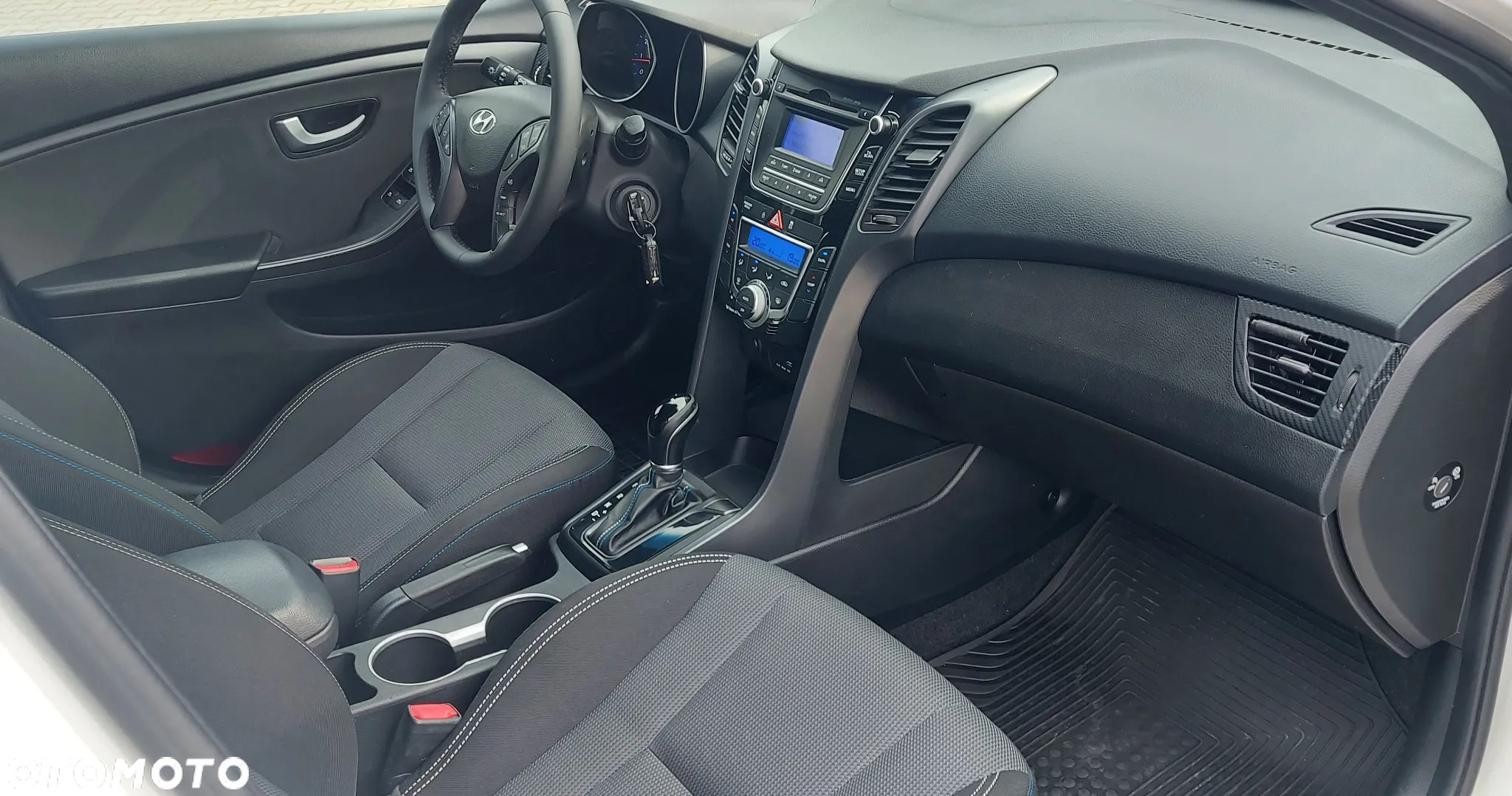 Hyundai i30 1.6 Automatik Trend - 12