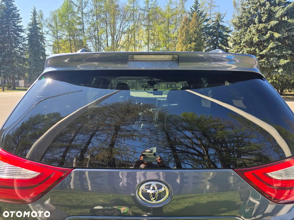 Toyota Sienna 3.5 V6 - 4