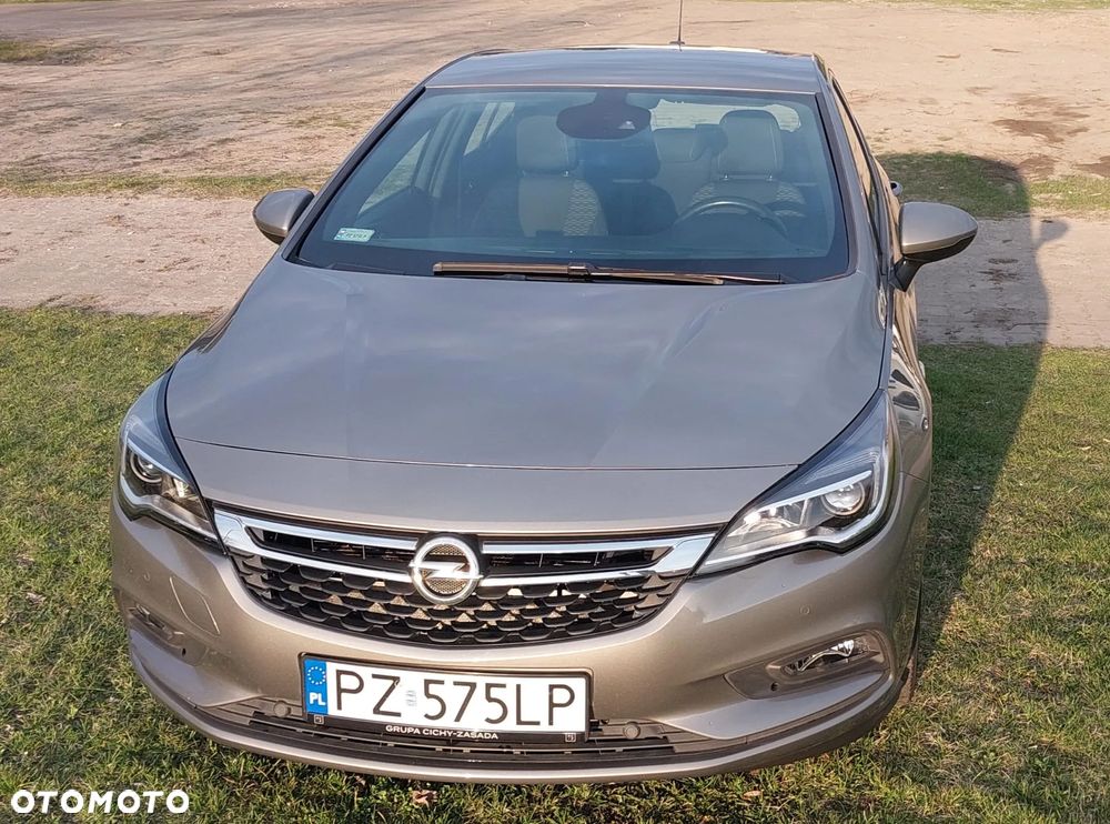 Opel Astra 1.4 T Dynamic - 12