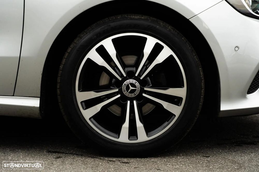 Mercedes-Benz A 180 d Style Plus Aut. - 39