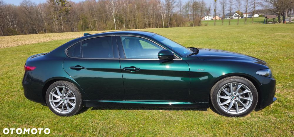 Alfa Romeo Giulia 2.0 Turbo Sprint - 24